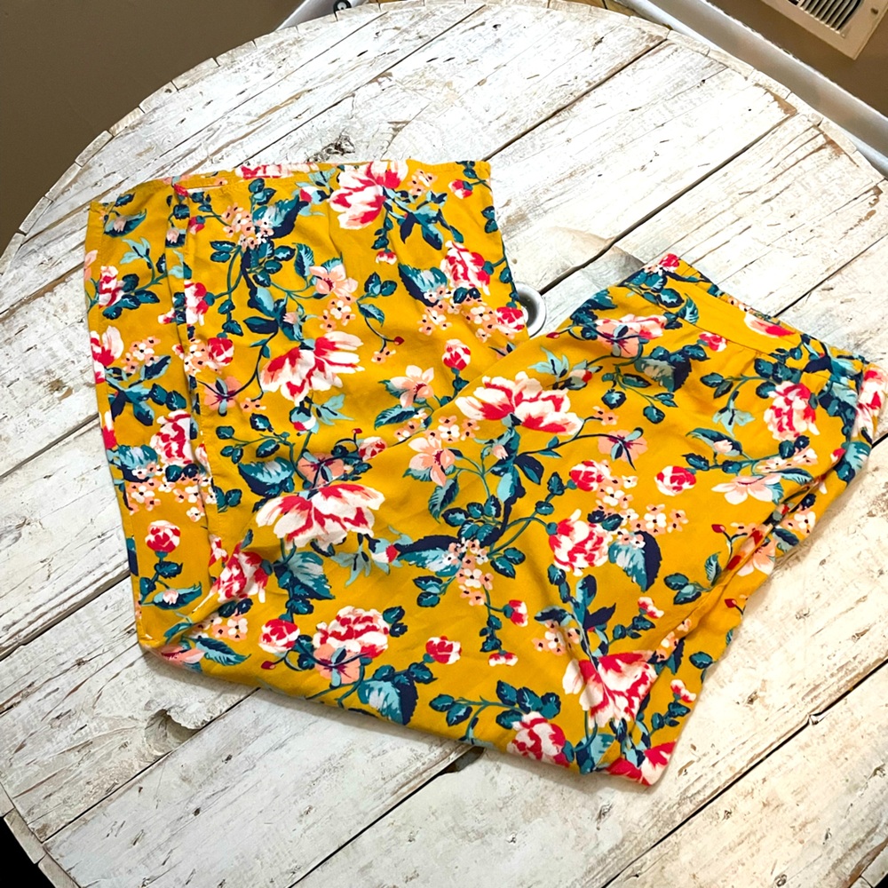 Floral palozzo pants